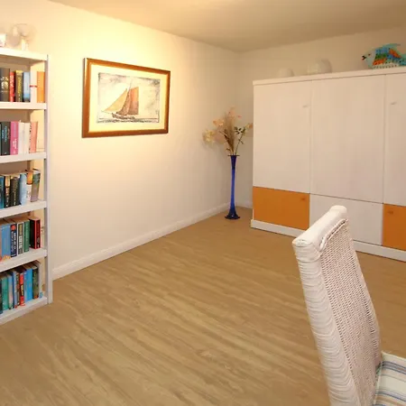 Mittelstraße 18, Whg 1, Haus Am Rosenbeet *