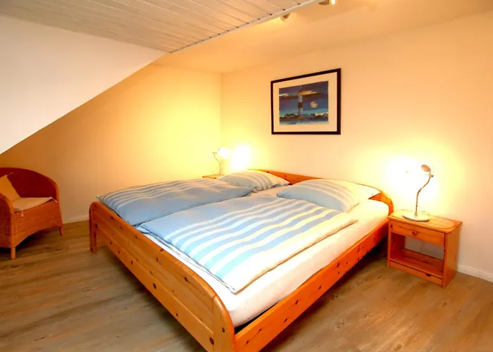 Mittelstrasse 18, Whg 1, Haus Am Rosenbeet Апартаменты